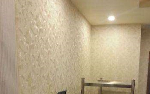user-image